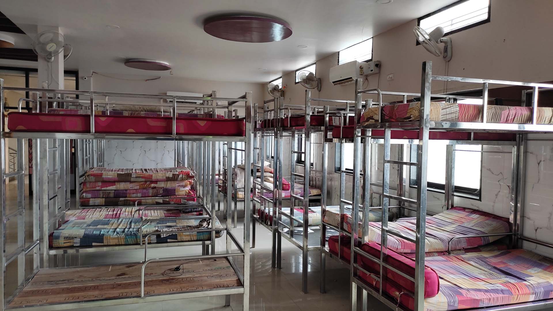 hostel-3